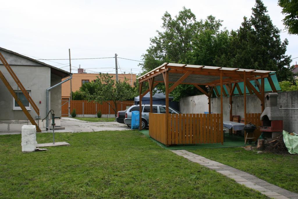 Ubytovani Sykora Apartments Velky Meder Exterior photo